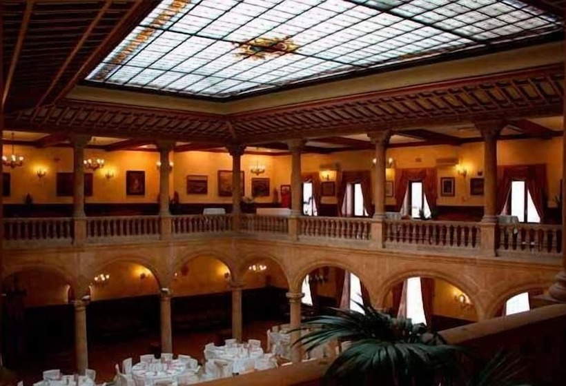 ホテル Don Fadrique