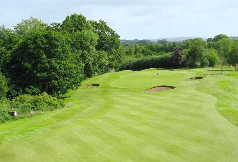 בית מלון כפרי Doubletree By Hilton Belfast Templepatrick