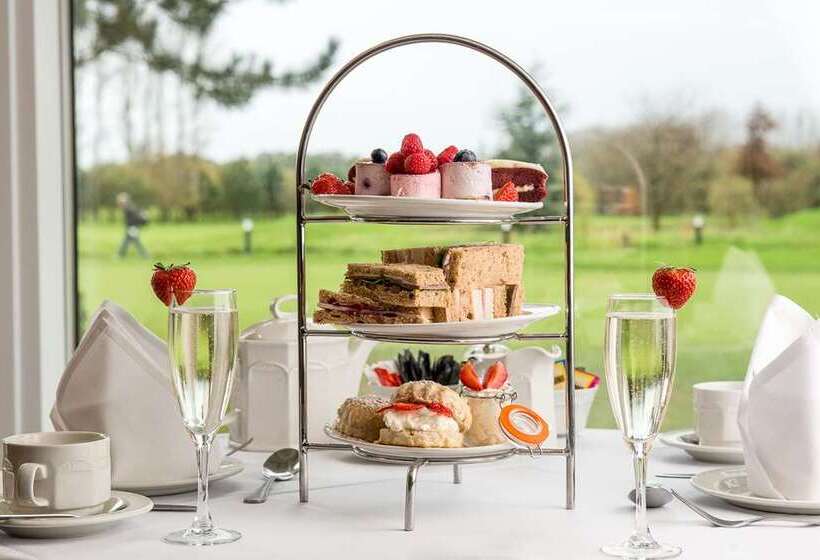 בית מלון כפרי Doubletree By Hilton Belfast Templepatrick