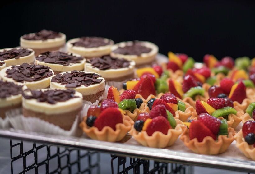 فندق Doubletree By Hilton San Francisco Airport North Bayfront