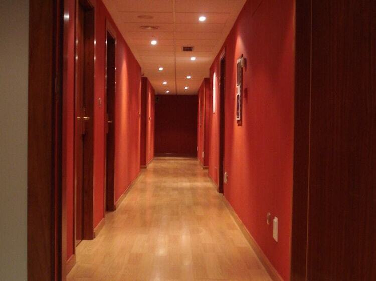 בית מלון כפרי El Castillo