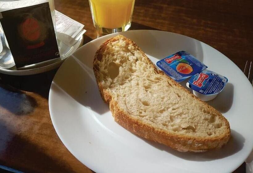 בית מלון כפרי El Castillo