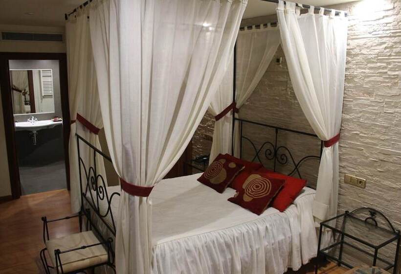 בית מלון כפרי El Castillo