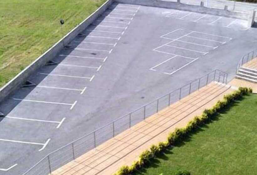 בית מלון כפרי Estrella Del Alemar