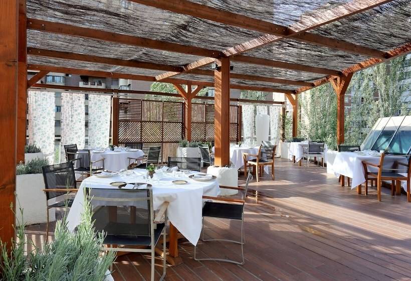 هتل Eurostars Suites Mirasierra