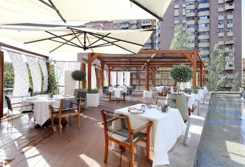 هتل Eurostars Suites Mirasierra