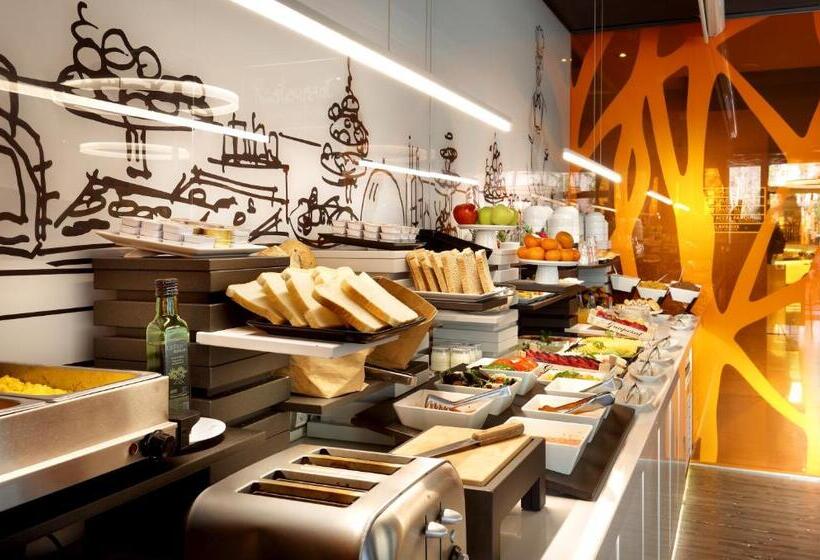 Отель Evenia Rossello