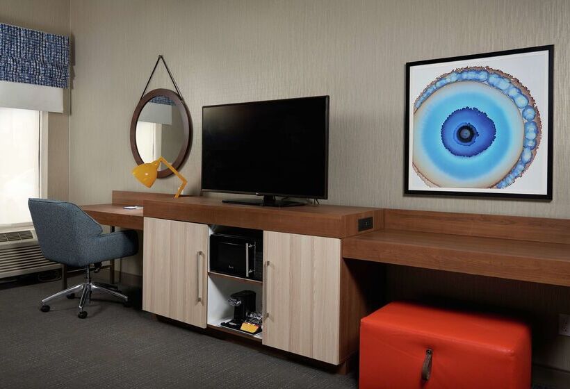 בית מלון כפרי Hampton Inn Niagara Falls