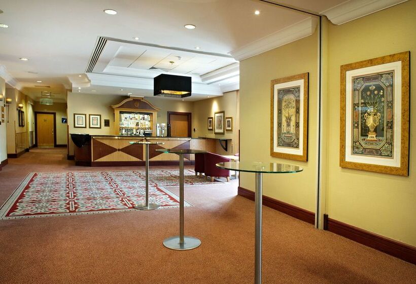בית מלון כפרי Doubletree By Hilton Belfast Templepatrick