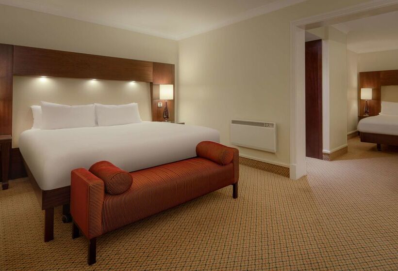 בית מלון כפרי Doubletree By Hilton Belfast Templepatrick