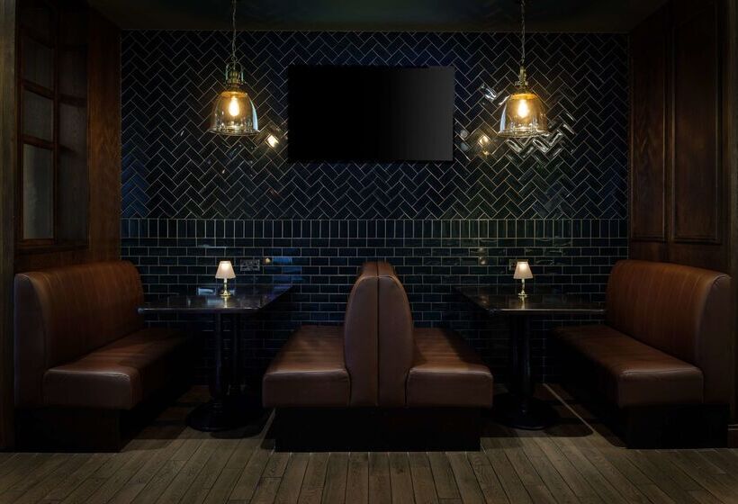 בית מלון כפרי Doubletree By Hilton Belfast Templepatrick