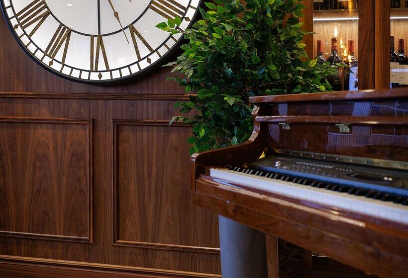 בית מלון כפרי Doubletree By Hilton Belfast Templepatrick