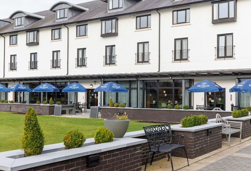 בית מלון כפרי Doubletree By Hilton Belfast Templepatrick