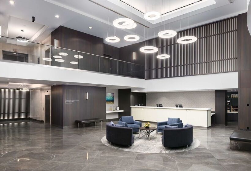 בית מלון כפרי Hilton Vancouver Metrotown