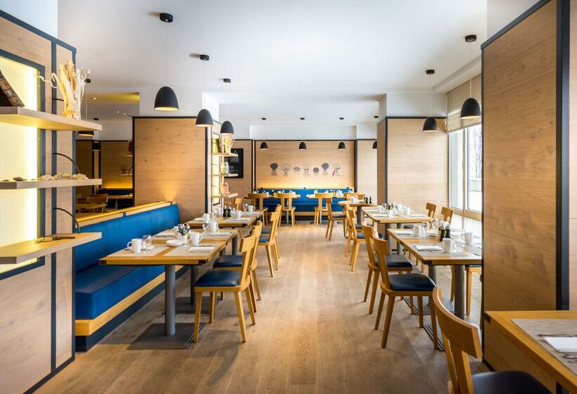 هتل Hilton Vienna Waterfront