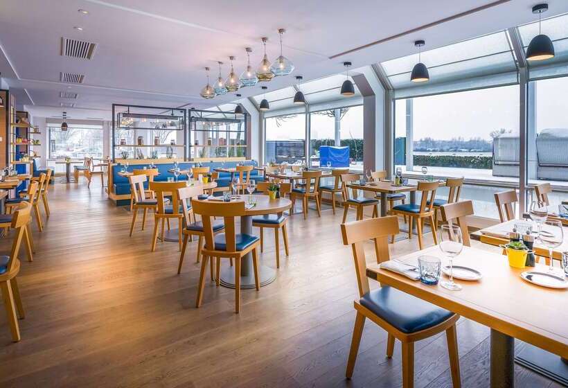 هتل Hilton Vienna Waterfront