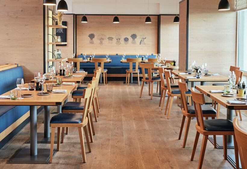 هتل Hilton Vienna Waterfront