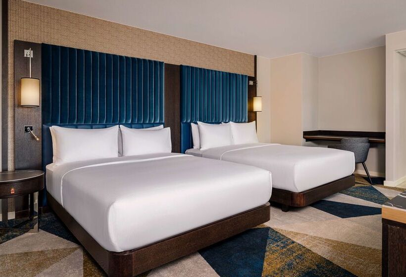 هتل Hilton Vienna Waterfront