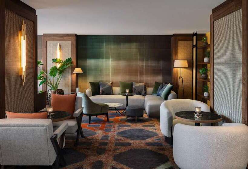 هتل Hilton Vienna Waterfront