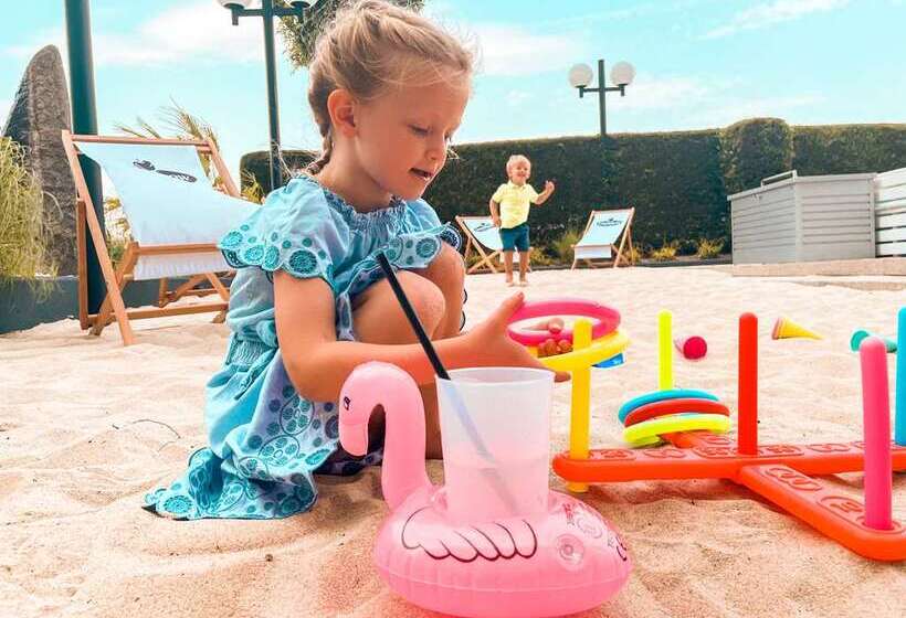 هتل Hilton Vienna Waterfront