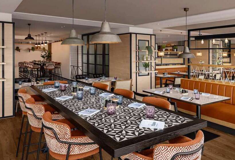 هتل Hilton Vienna Waterfront