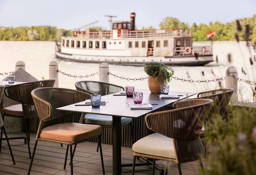 هتل Hilton Vienna Waterfront