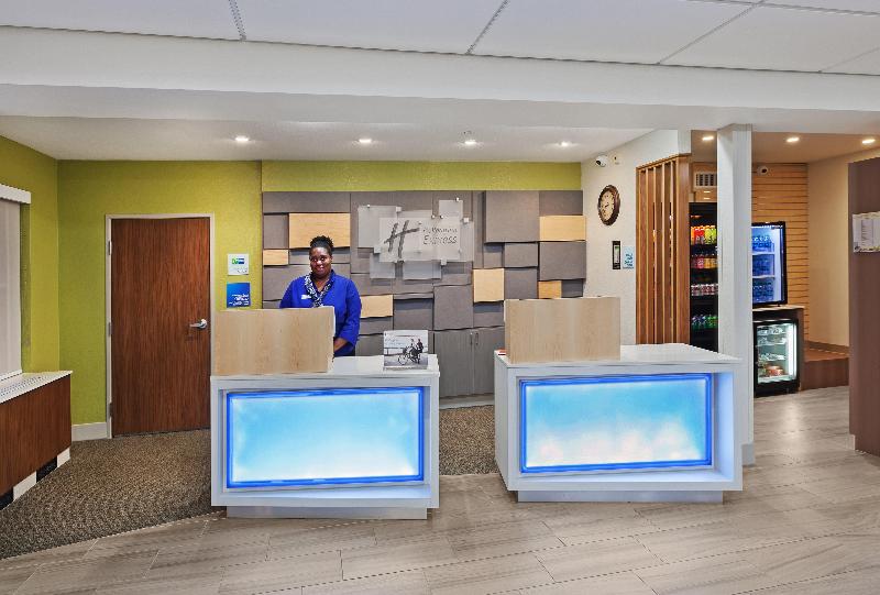 Holiday Inn Express Hotel & Suites Dallas Lewisville, An Ihg