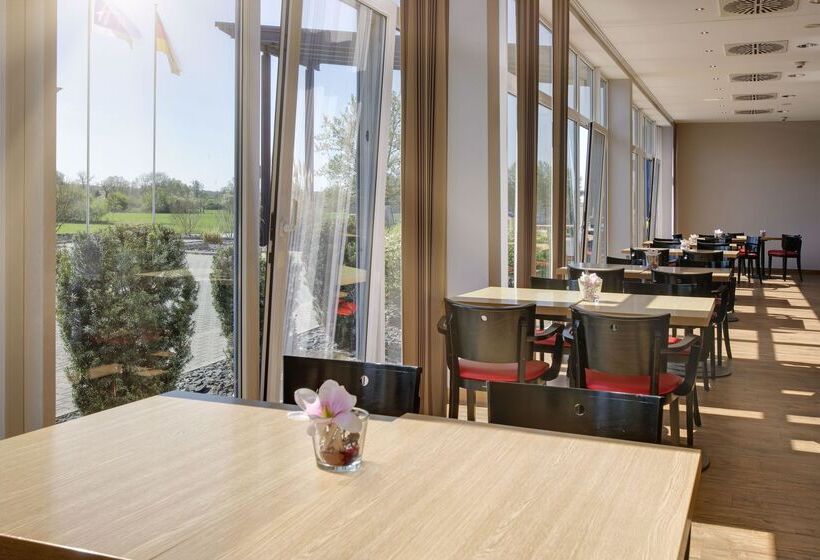 酒店 Holiday Inn Express Frankfurt Airport, An Ihg