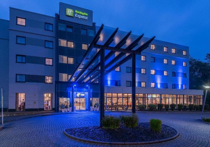 酒店 Holiday Inn Express Frankfurt Airport, An Ihg