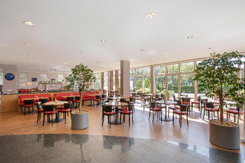 酒店 Holiday Inn Express Frankfurt Airport, An Ihg