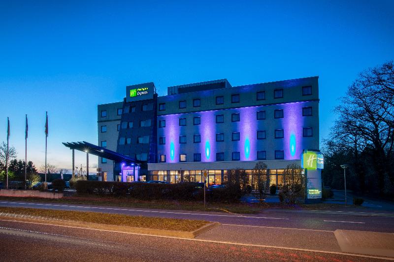 酒店 Holiday Inn Express Frankfurt Airport, An Ihg