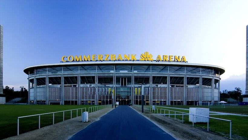 酒店 Holiday Inn Express Frankfurt Airport, An Ihg