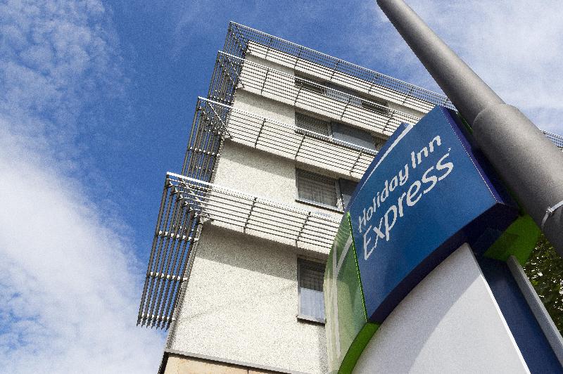 酒店 Holiday Inn Express Frankfurt Airport, An Ihg