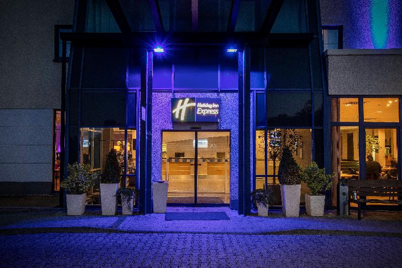 酒店 Holiday Inn Express Frankfurt Airport, An Ihg