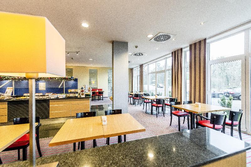 酒店 Holiday Inn Express Frankfurt Airport, An Ihg