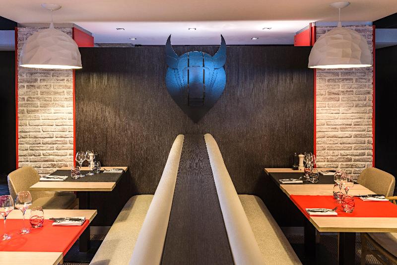 Отель Holiday Inn Toulouse Airport, An Ihg