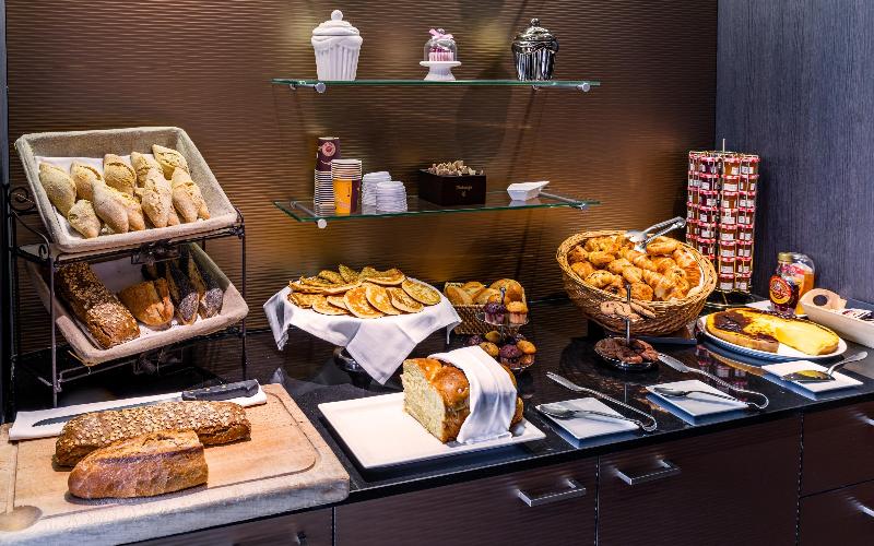 Отель Holiday Inn Toulouse Airport, An Ihg