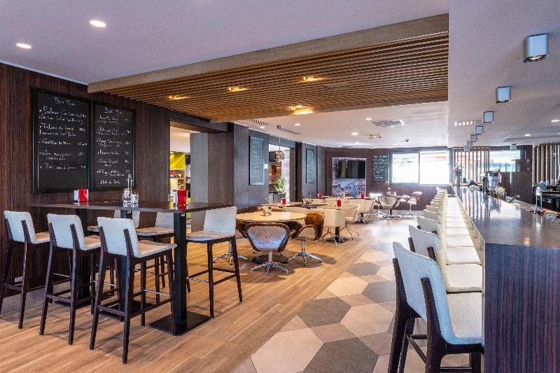 Отель Holiday Inn Toulouse Airport, An Ihg