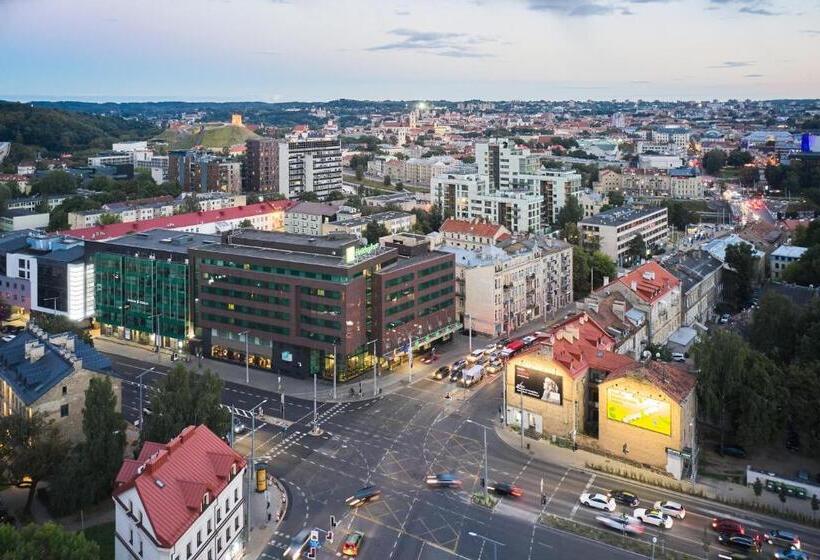 هتل Holiday Inn Vilnius, An Ihg