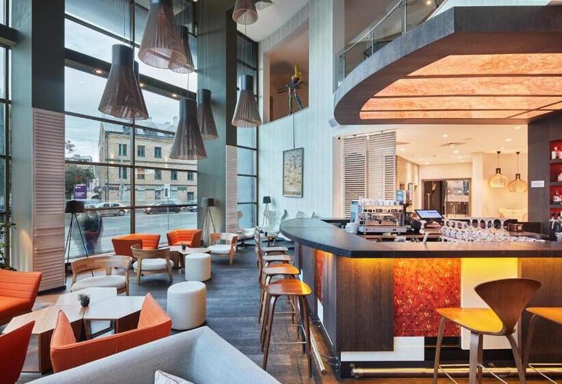 هتل Holiday Inn Vilnius, An Ihg