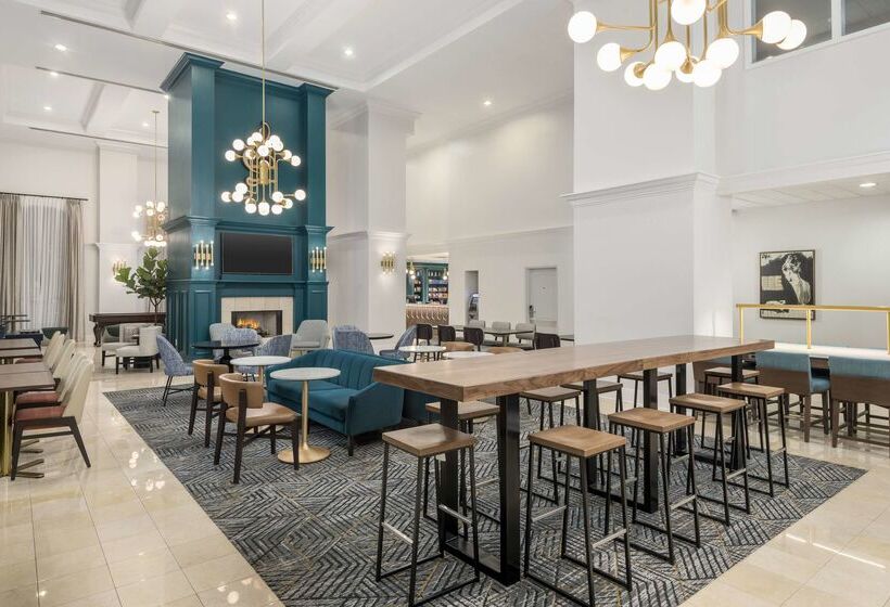 هتل Homewood Suites By Hilton New Orleans