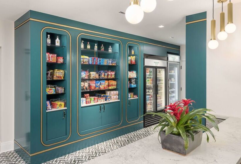 هتل Homewood Suites By Hilton New Orleans