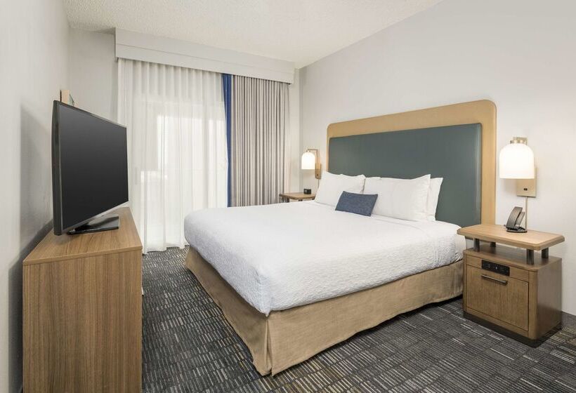 هتل Homewood Suites By Hilton New Orleans