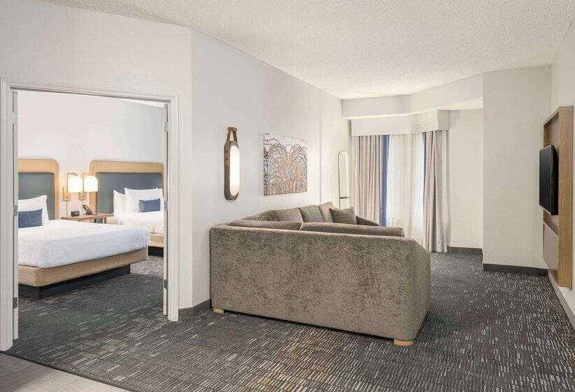 هتل Homewood Suites By Hilton New Orleans