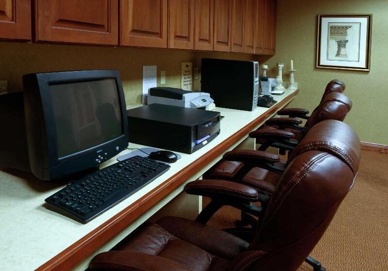 هتل Homewood Suites By Hilton New Orleans