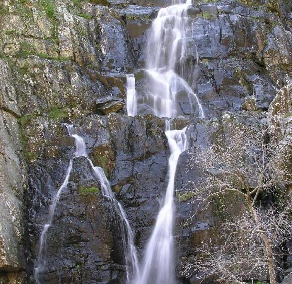 فندق Hospederia Hurdes Reales