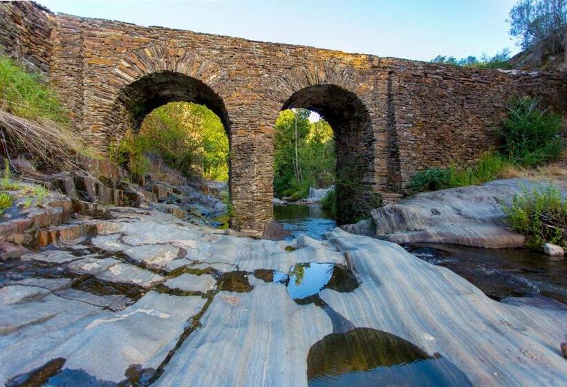 فندق Hospederia Hurdes Reales