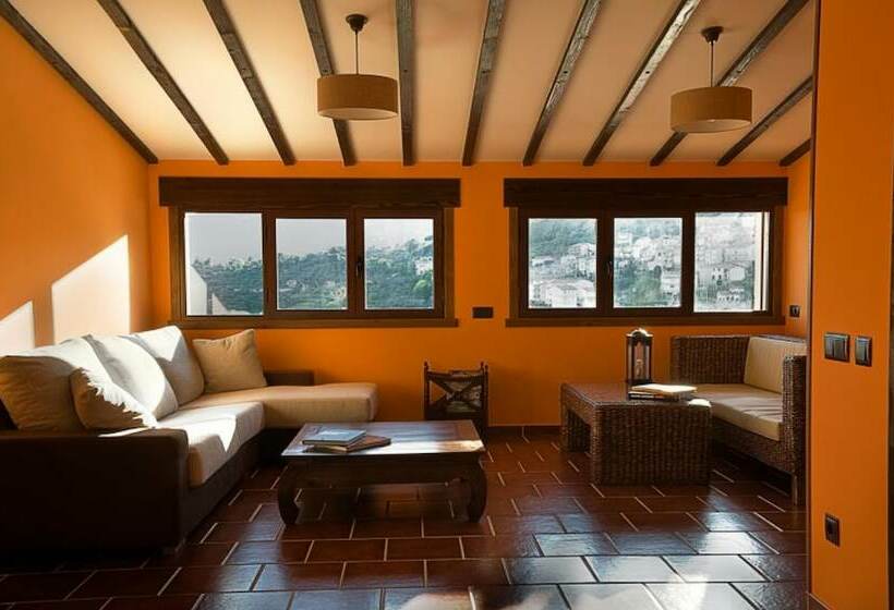 בית מלון כפרי Hostal El Cerro  Only Adults