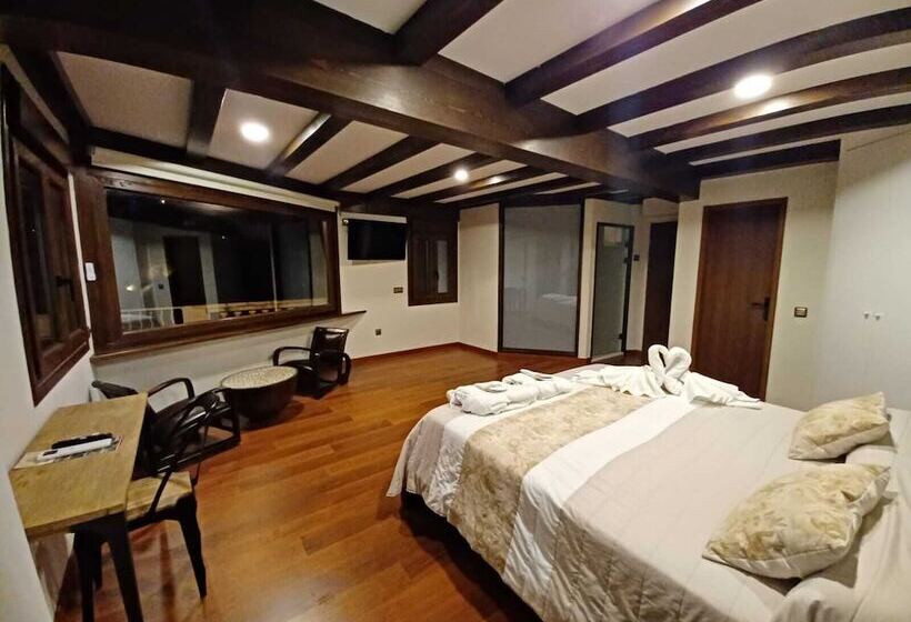 בית מלון כפרי Hostal El Cerro  Only Adults