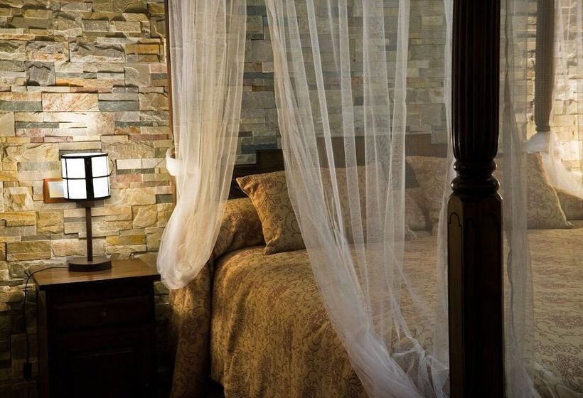 בית מלון כפרי Hostal El Cerro  Only Adults